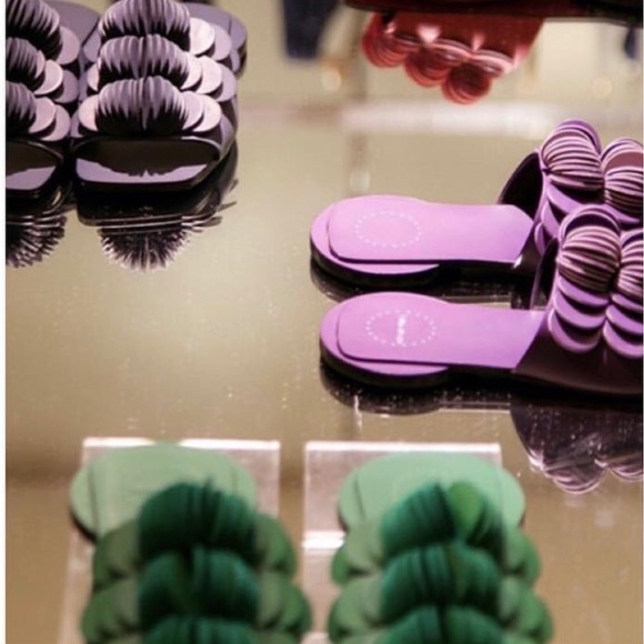 Manolita Flat sandals . 100% leather - Picture 4 of 12